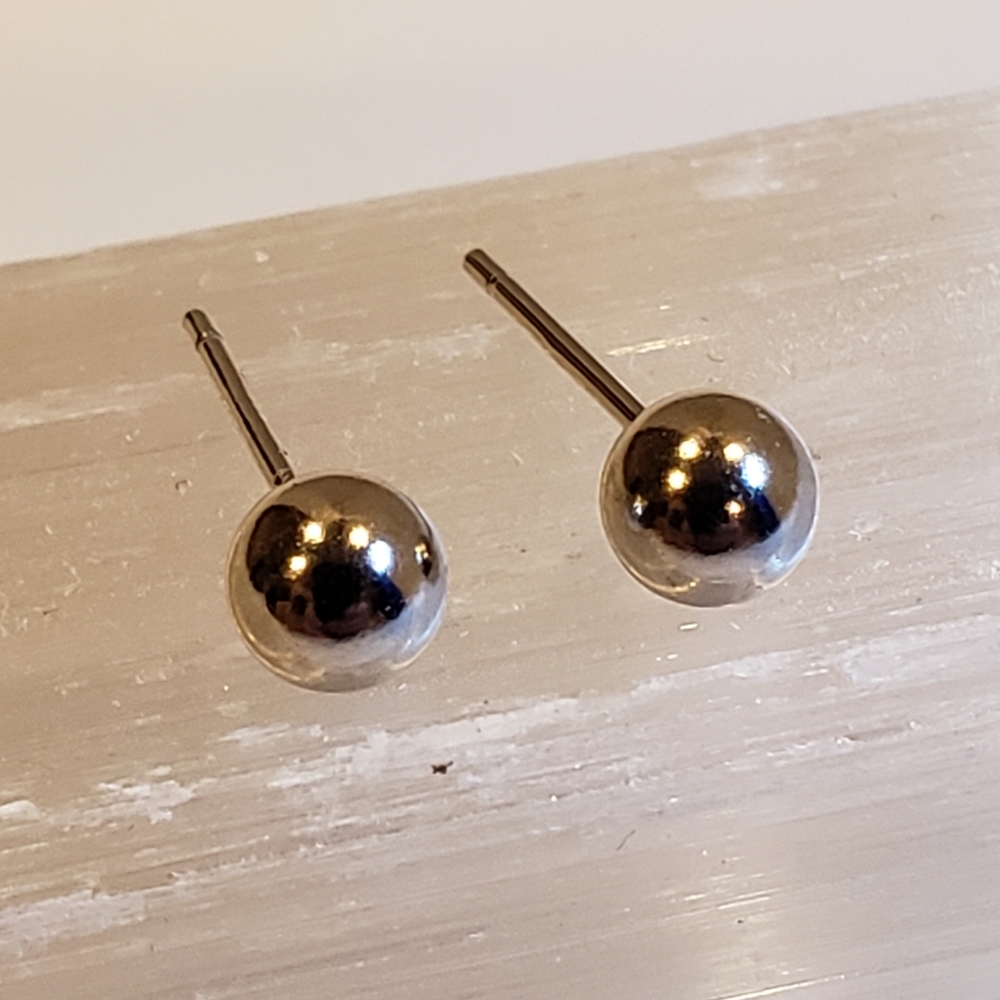 New Sterling Silver, Ball-Stud Earrings, 5mm Rhodium Plated.